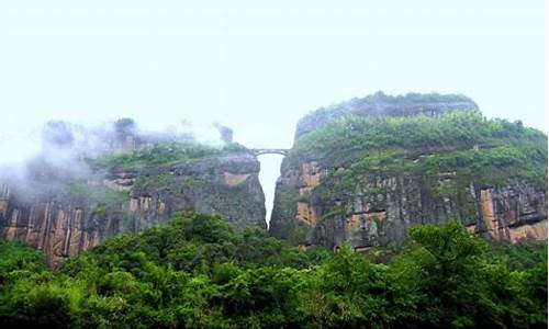 隆安龙虎山旅游攻略,隆安龙虎山好玩吗?