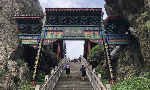 河南旅游攻略必去景点交通_河南境内旅游线路